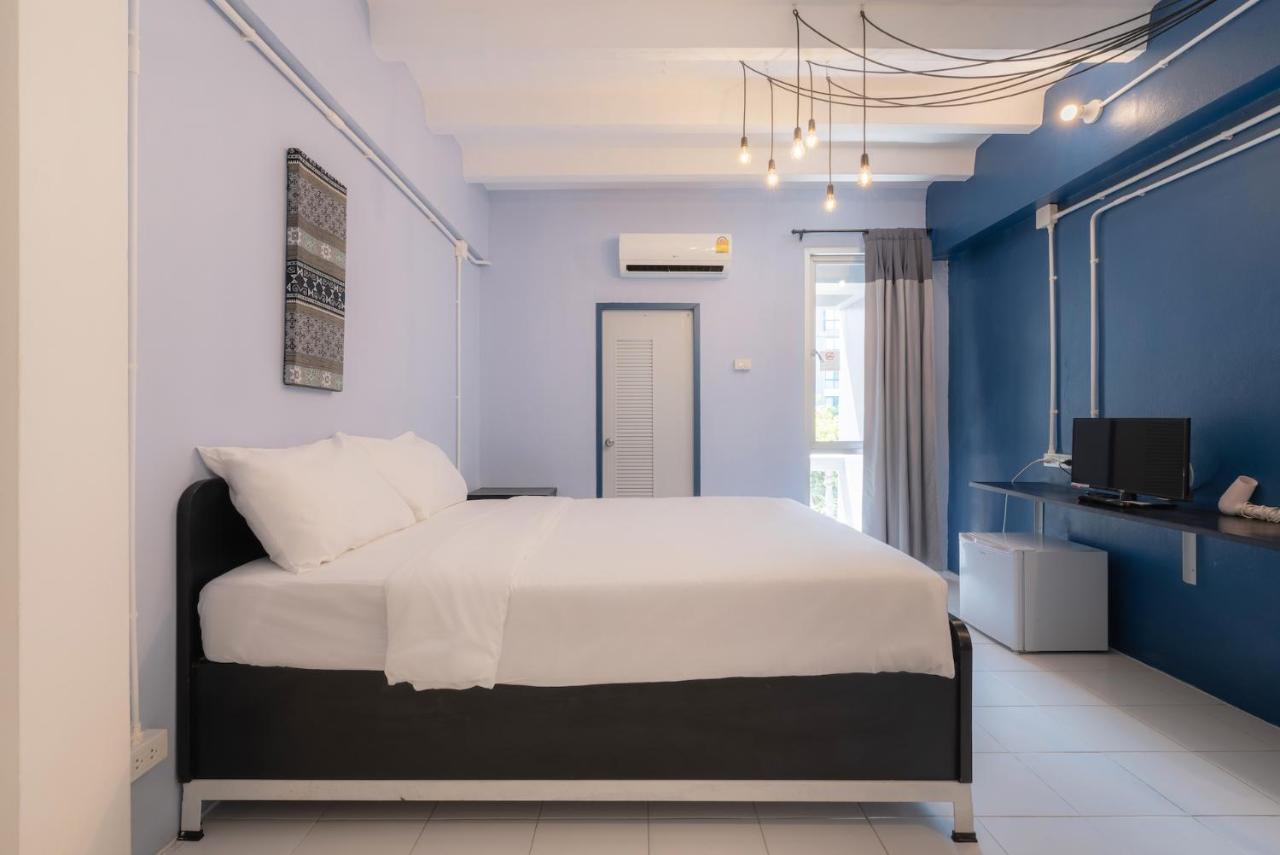 Bedgasm Hotel X Cafe Nimman Chiang Mai Zewnętrze zdjęcie