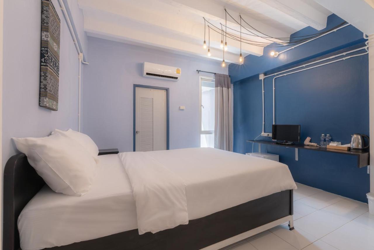 Bedgasm Hotel X Cafe Nimman Chiang Mai Zewnętrze zdjęcie