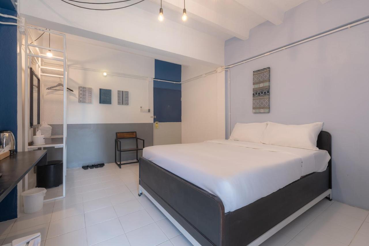 Bedgasm Hotel X Cafe Nimman Chiang Mai Zewnętrze zdjęcie